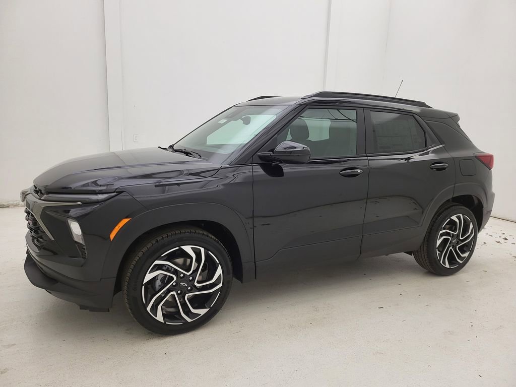 New 2026 Mosaic Black Metallic Chevrolet RS image 18