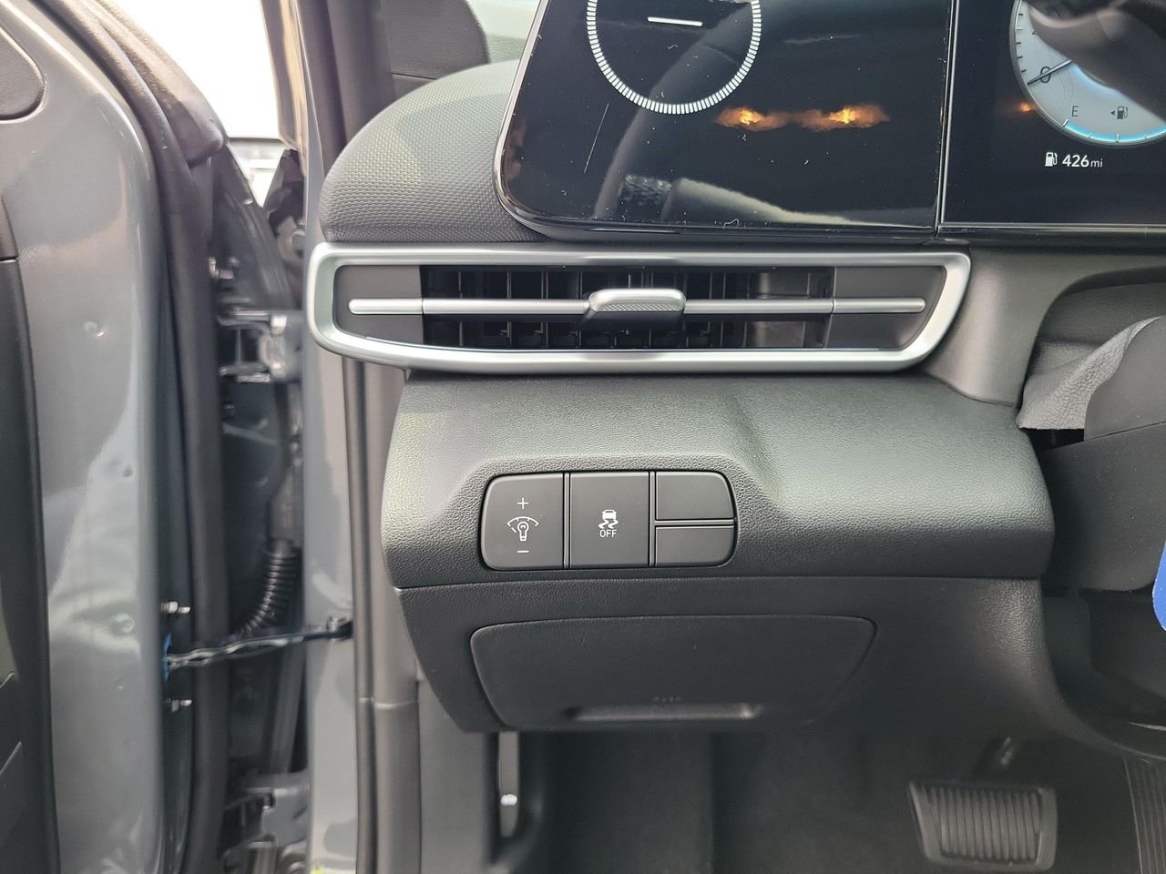New 2026 Ecotronic Gray Hyundai Limited image 21