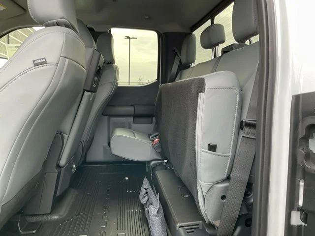 New 2026 Oxford White Ford XL image 21
