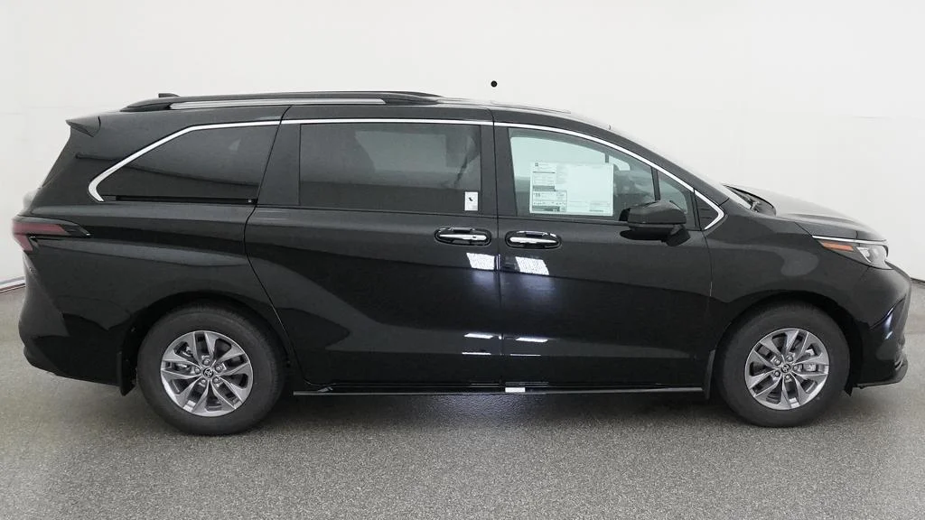 New 2026 Midnight Black Metallic Toyota XLE image 14