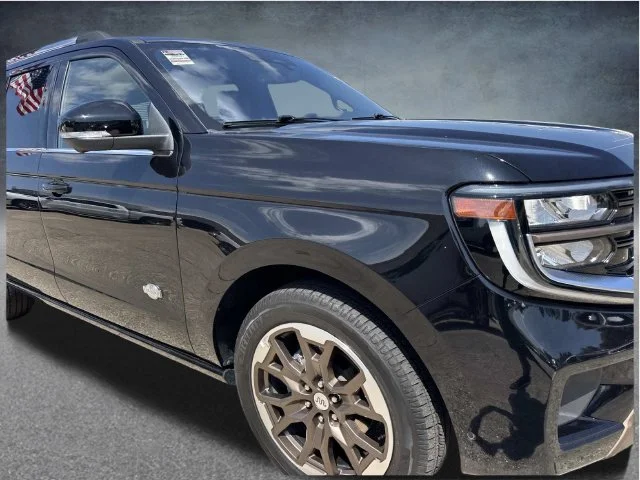 Used 2025 Black Ford King Ranch image 3