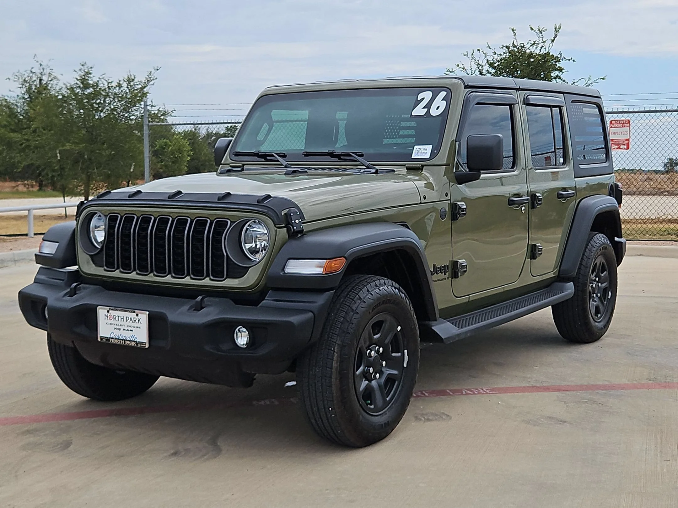 Used 2026 Green Jeep Sport image 7