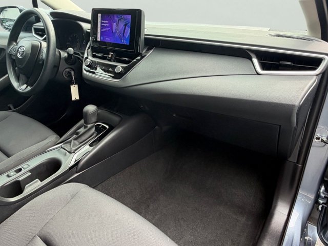 Used 2024  Toyota LE image 18