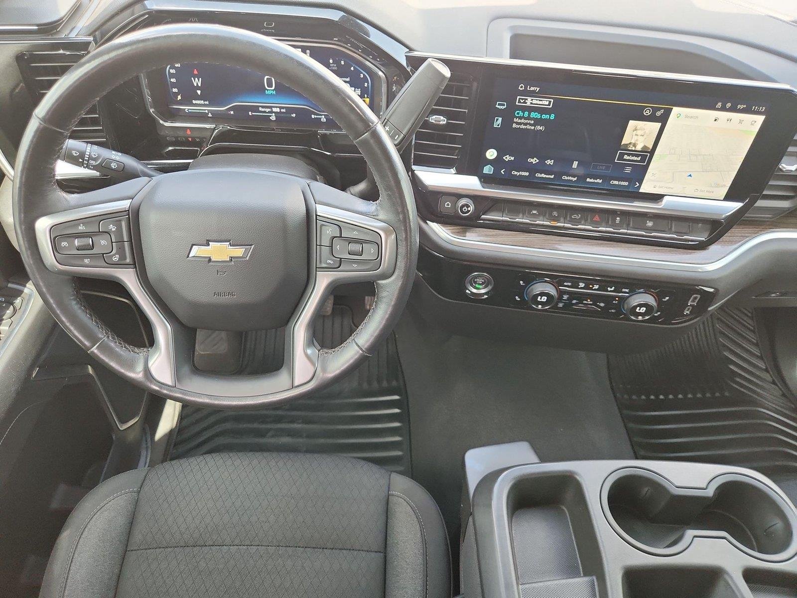 2022 Chevrolet Silverado 1500 LT - Photo 11