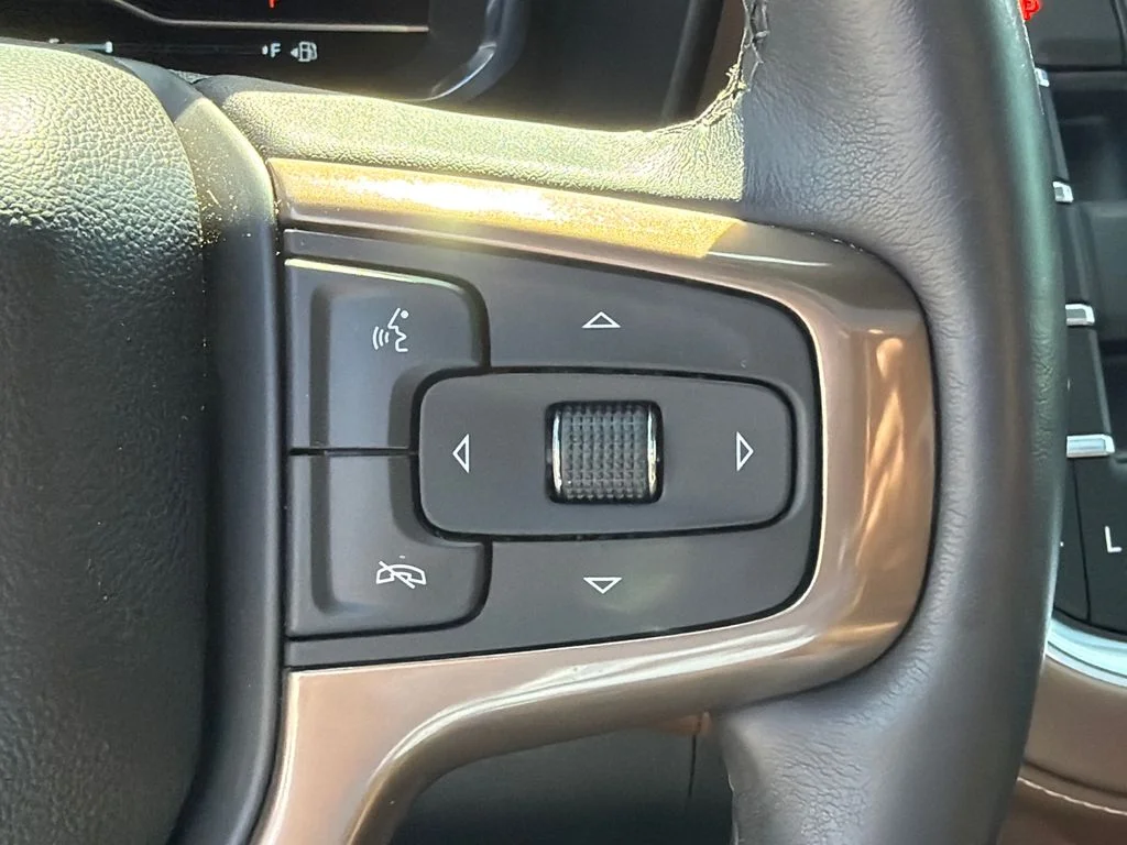 Used 2024 Beige Chevrolet High Country image 27