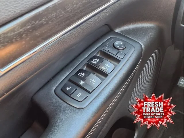 Used 2017 White Jeep Limited image 19