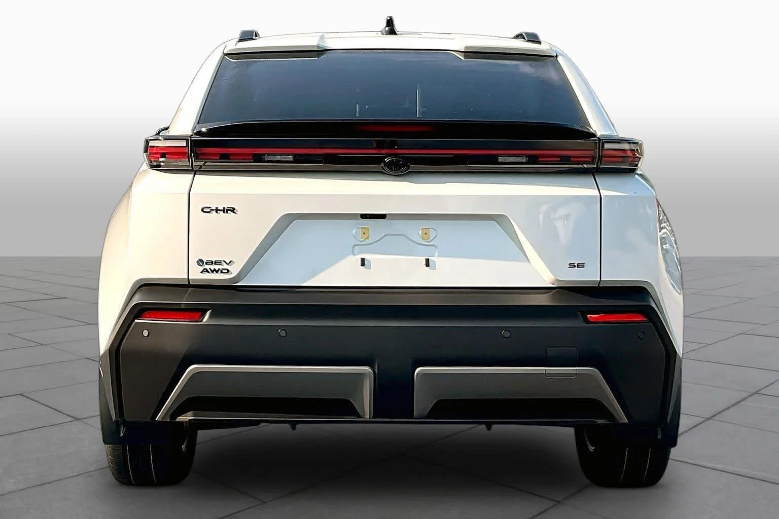 New 2026 Wind Chill Pearl Toyota SE image 4