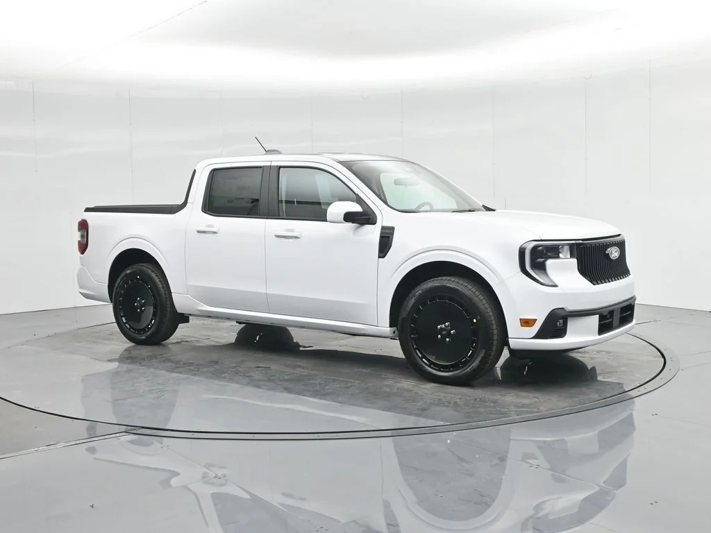New 2025 White Ford Lobo Standard image 24