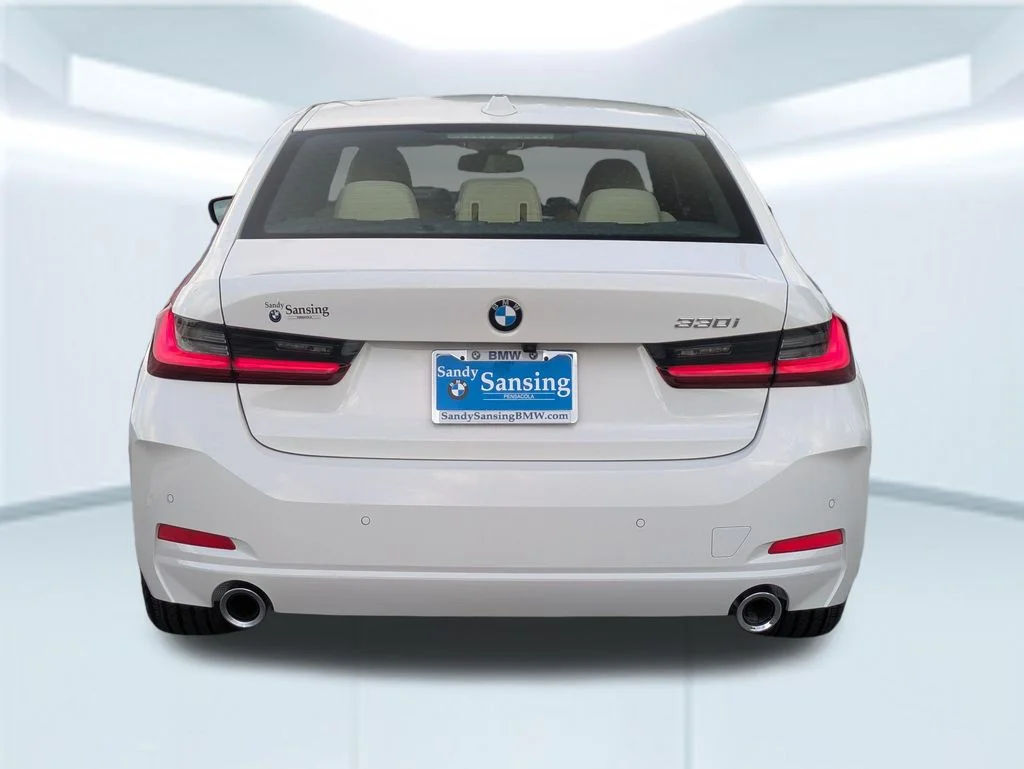 New 2026 White BMW 330i image 4