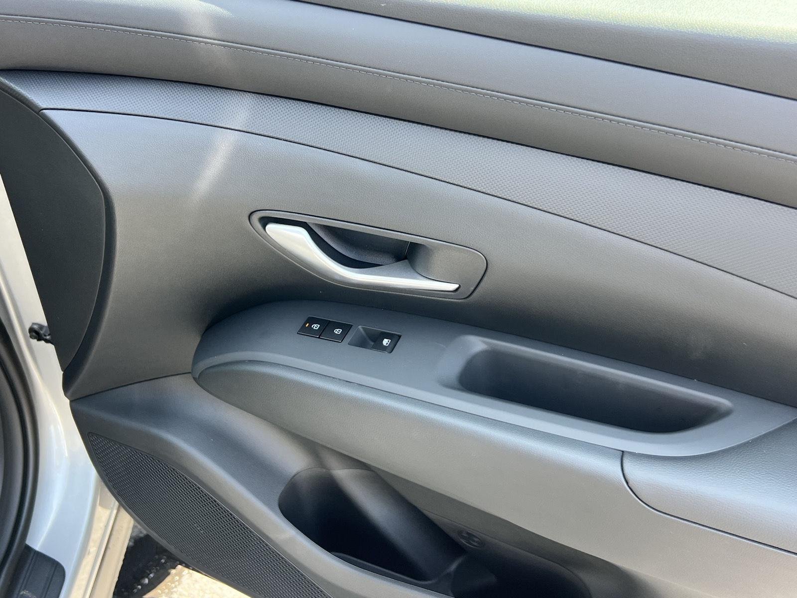 New 2026 Shimmering Silver Hyundai SEL Plus image 19