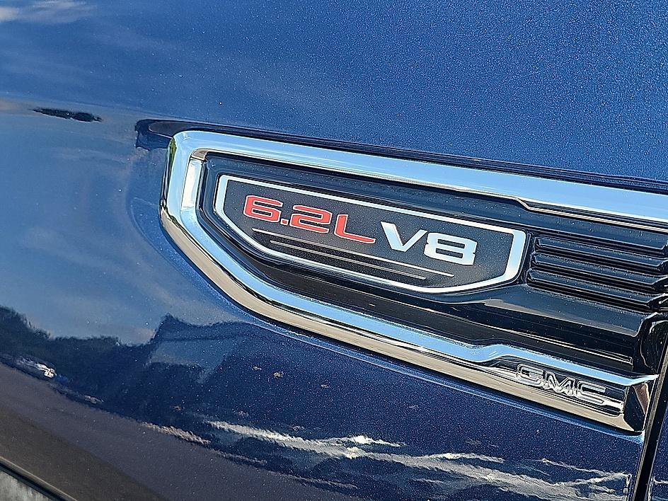 Used 2019 Pacific Blue Metallic GMC Denali image 9