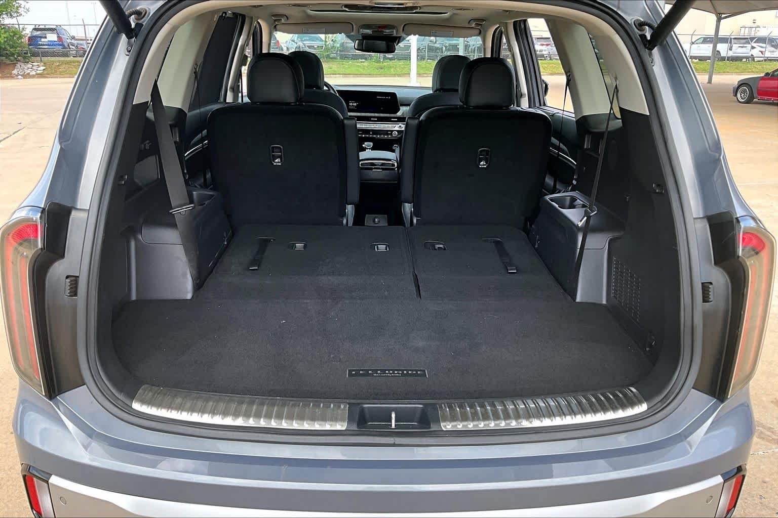 Used 2024 Everlasting Silver Kia SX image 47