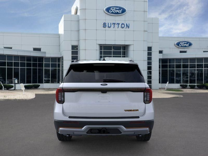 New 2026 Space White Metallic Ford Tremor® image 6