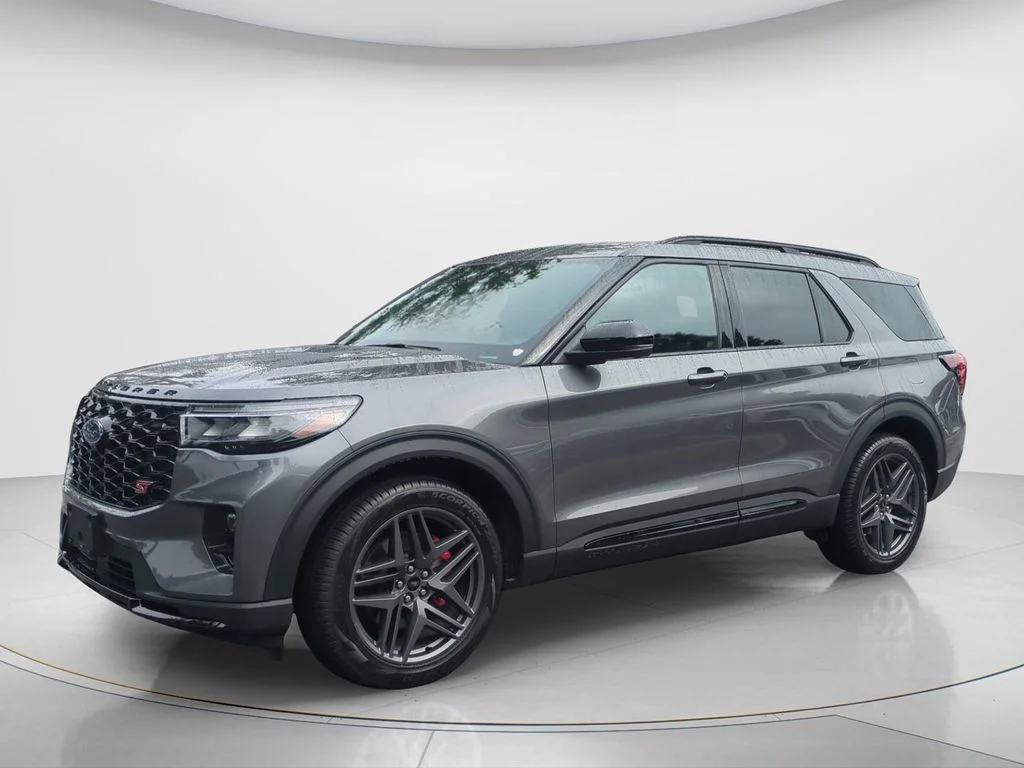 2025 Ford Explorer ST (PL535)'s photo