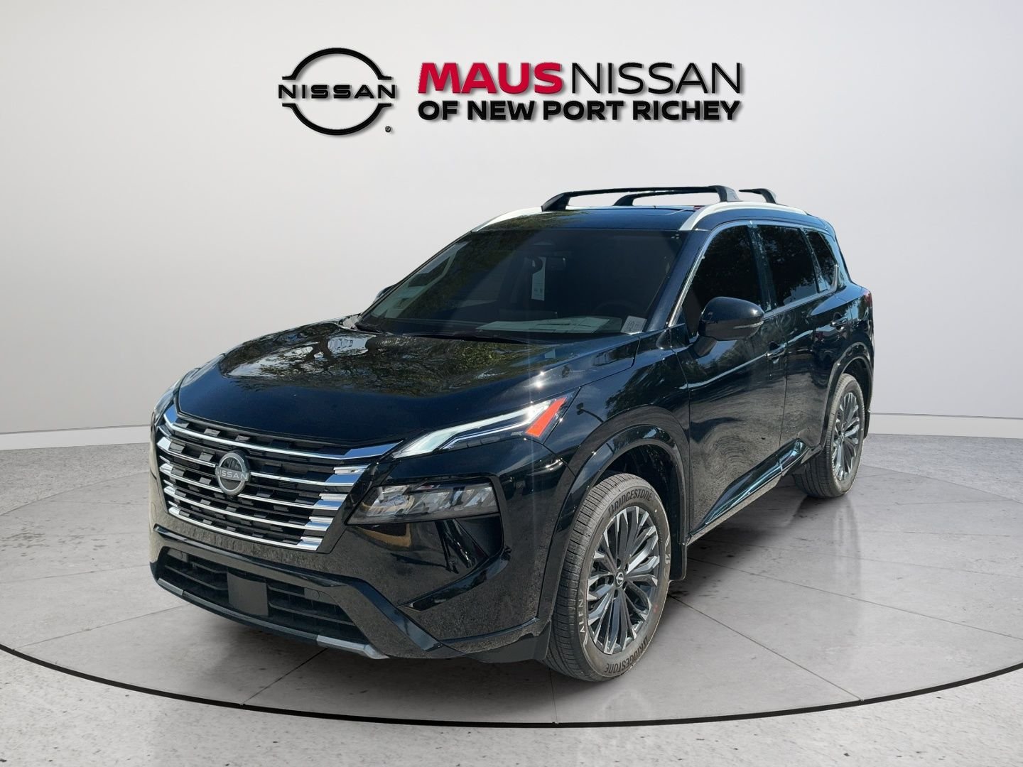New 2026 Black Nissan Platinum image 4
