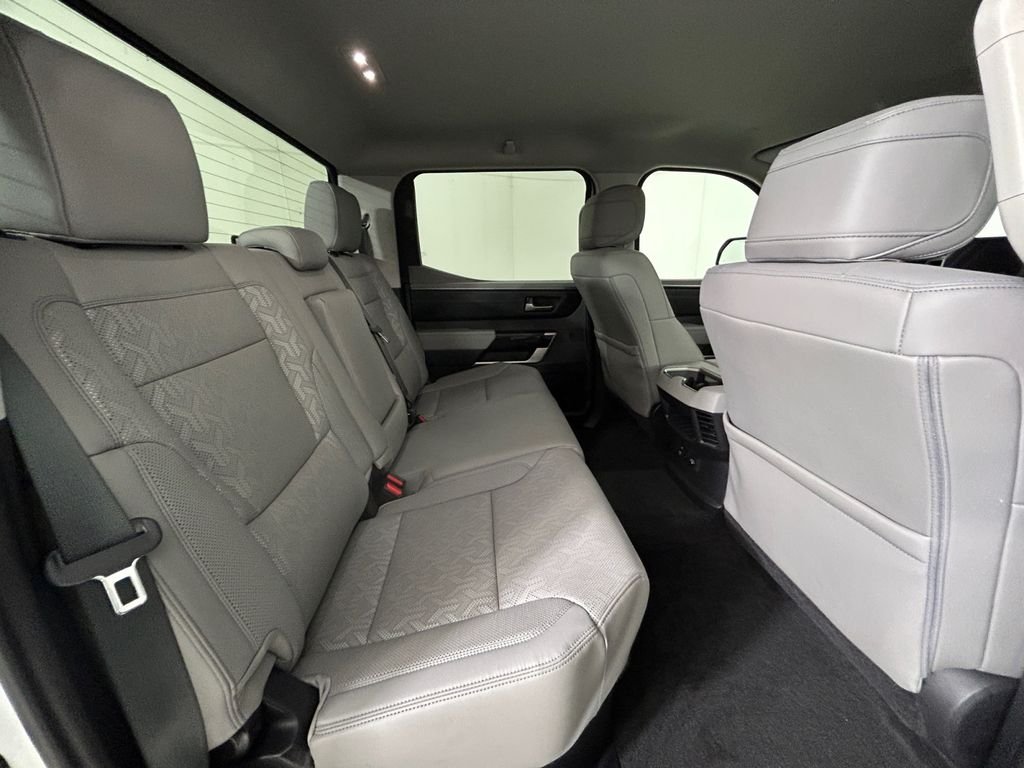 2023 Toyota Tundra Limited - Photo 17