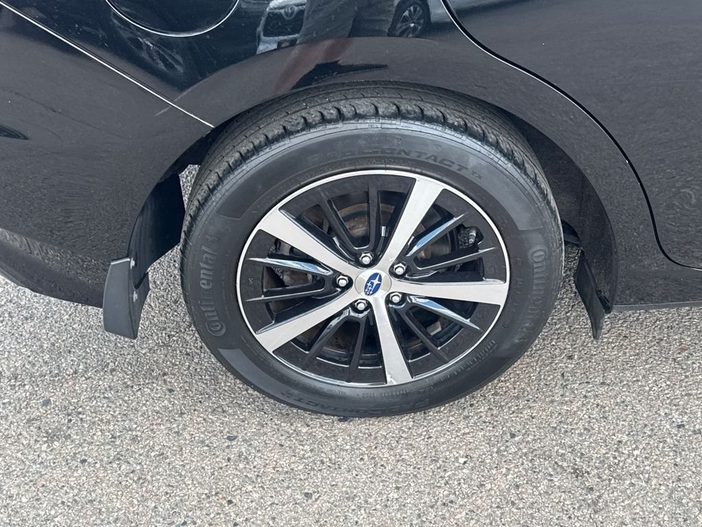 Used 2020 Black Subaru Premium image 41