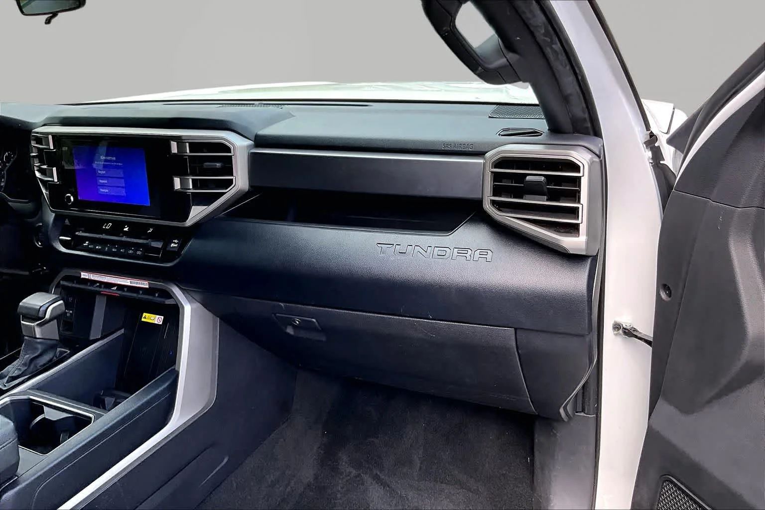 Used 2025 Ice Cap Toyota SR5 image 18