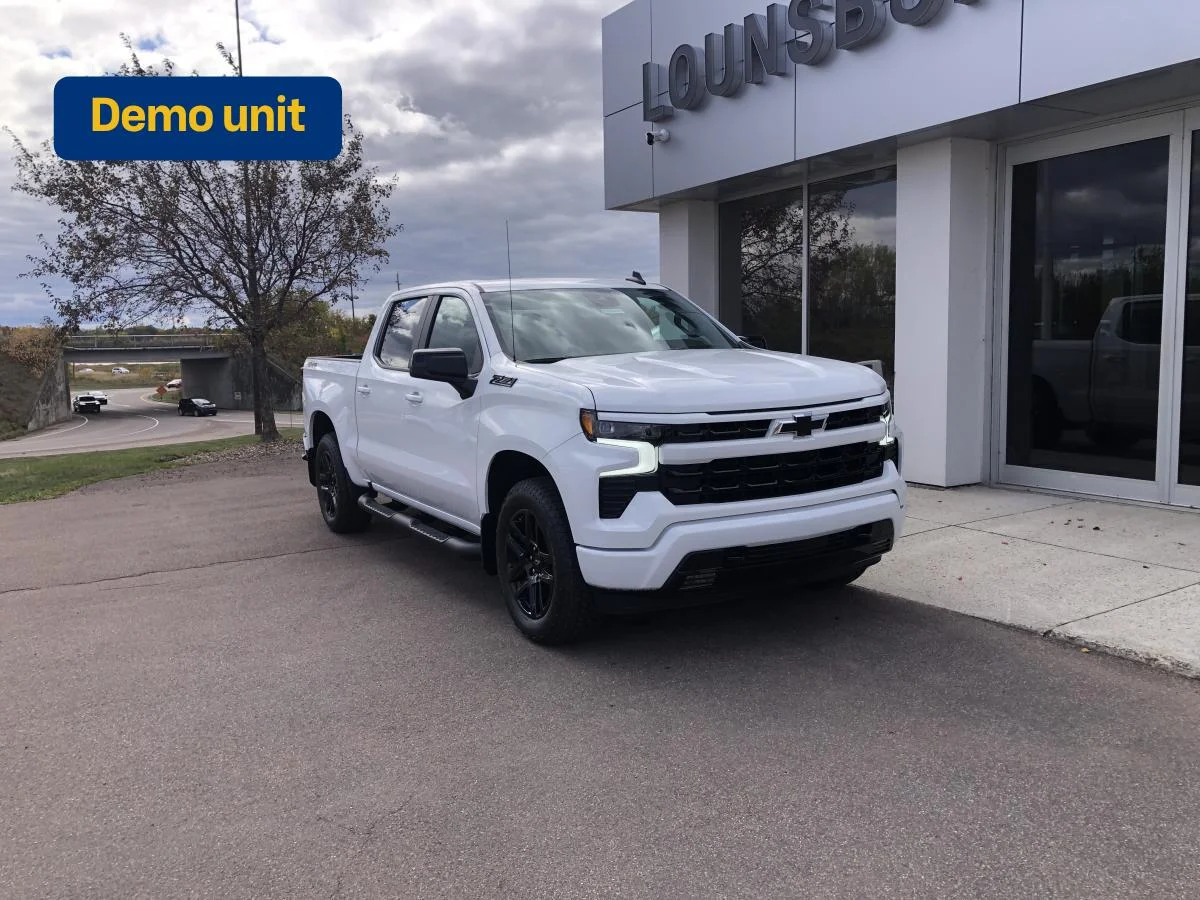 Used 2026 White Chevrolet 4WD Crew Cab 147" RST image 1