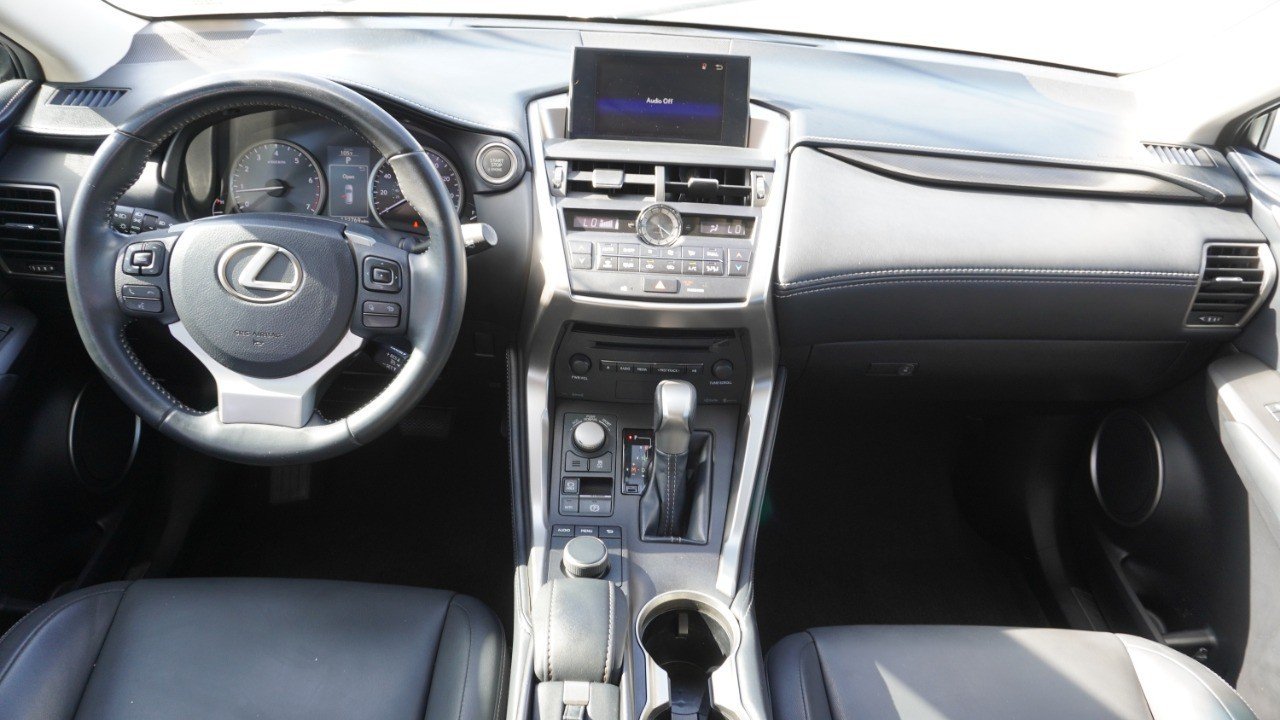 Used 2015 Gray Lexus  image 20