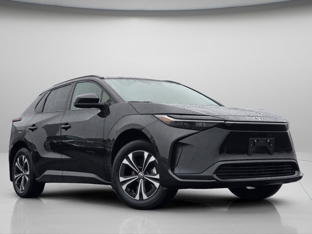 Used 2024 Toyota bZ4X XLE with VIN JTMABACA0RA049473 for sale in Bountiful, UT