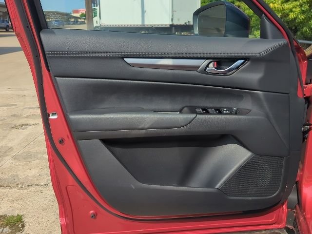 2025 Mazda CX-5 S Preferred package - Photo 12