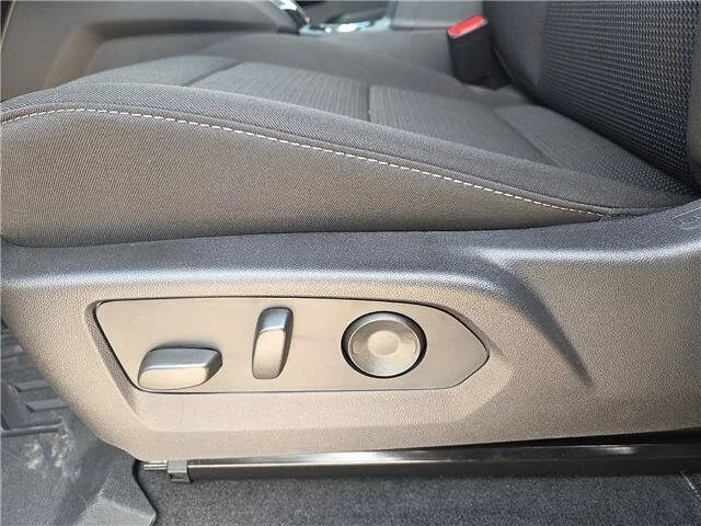 New 2026 Onyx Black GMC Elevation image 12