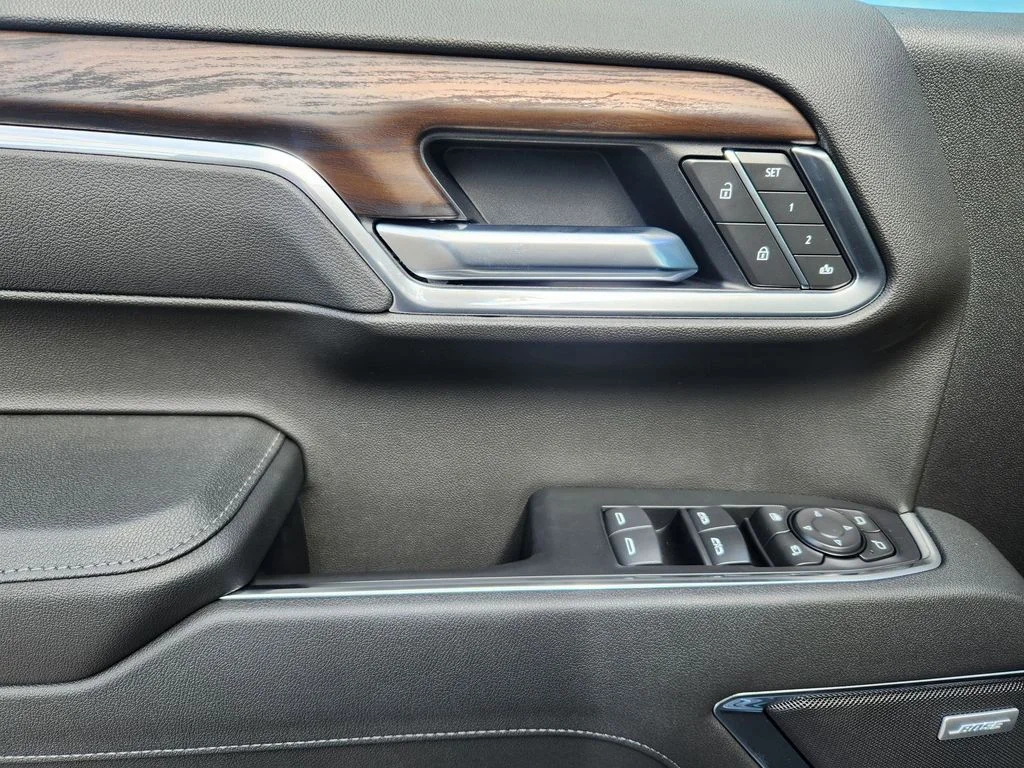 2026 GMC Sierra 1500 SLT - Photo 19