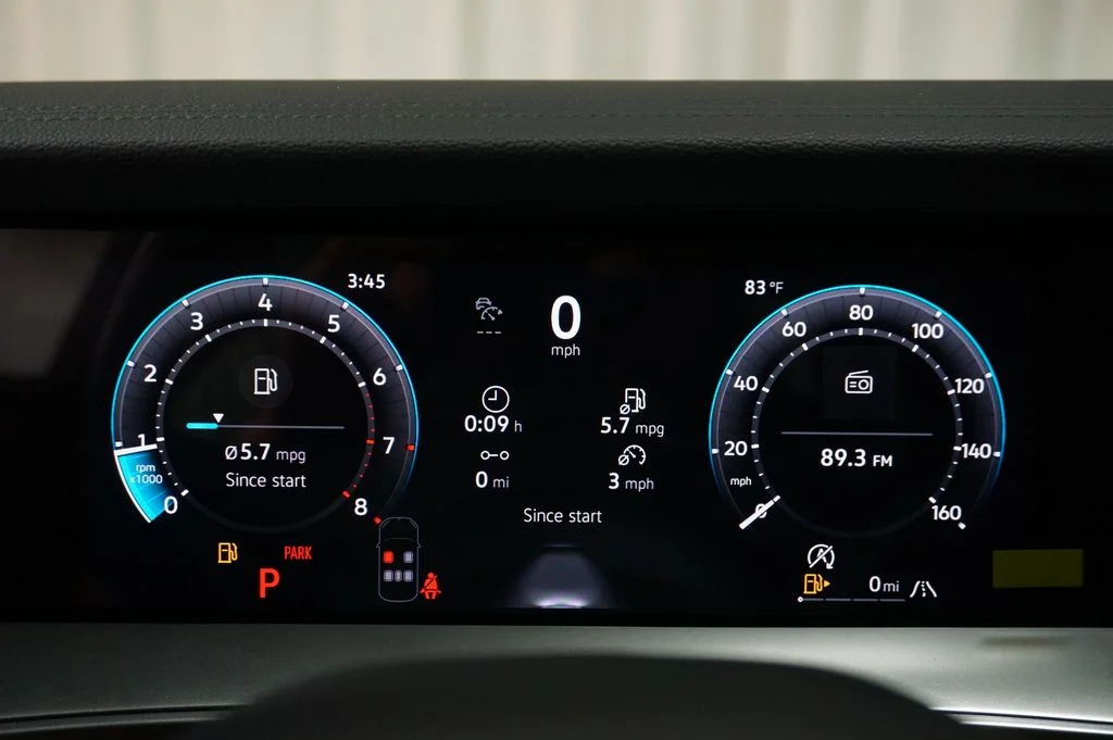 New 2026 Platinum Gray Volkswagen 2.0T SE image 23
