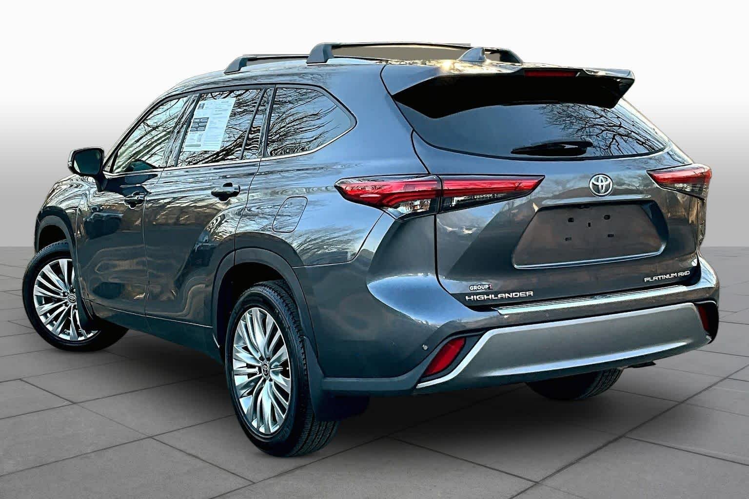 2023 Toyota Highlander Platinum - Photo 12