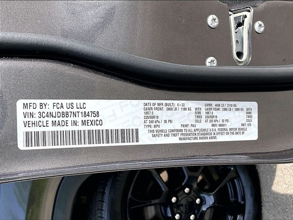 Used 2022 Gray Jeep Latitude image 33
