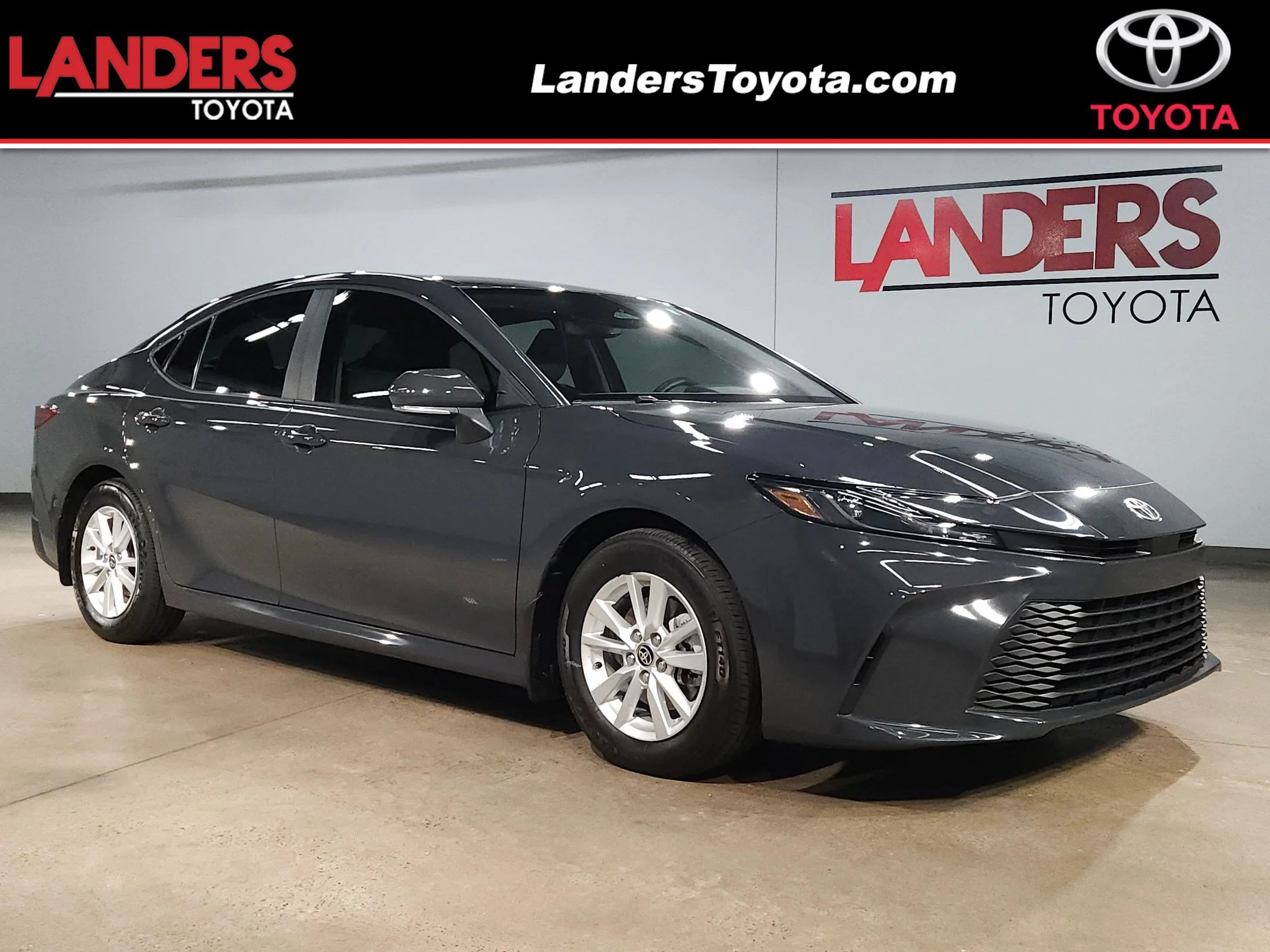 Used 2025 Underground Toyota LE image 1