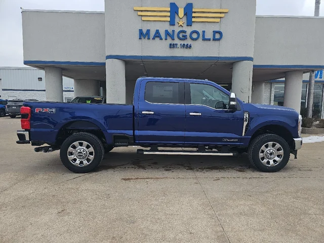 2026 Ford Super Duty F-350® Lariat®