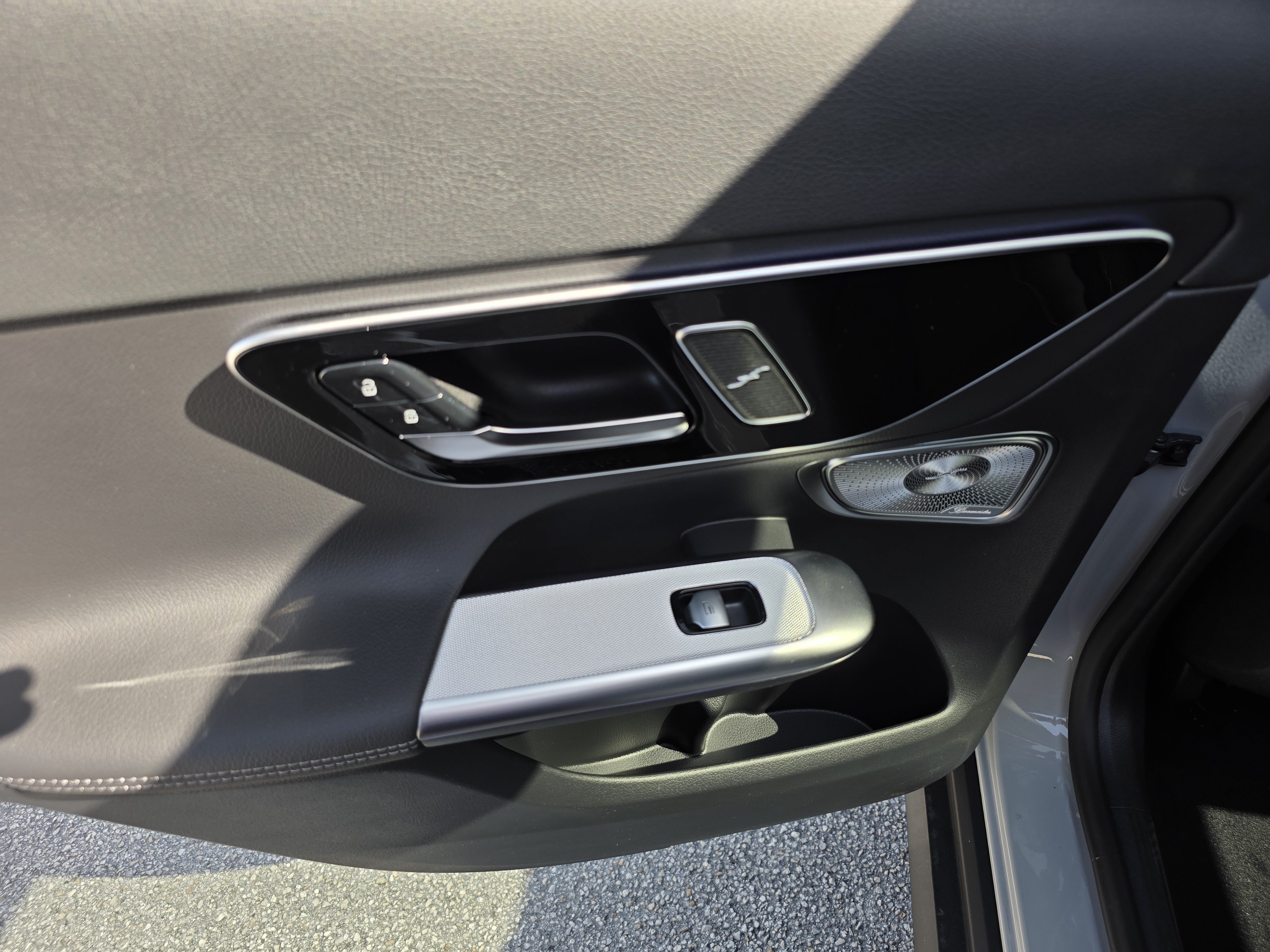 New 2026 MANUFAKTUR Alpine Grey Mercedes-Benz GLC 300 image 15