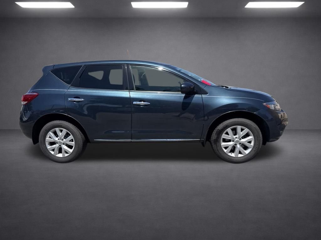 Used 2013 Blue Nissan S image 14