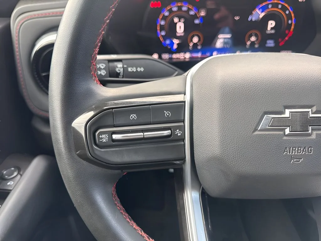 Used 2024 White Chevrolet Z71 image 13