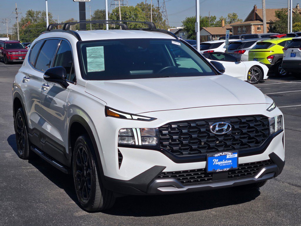 Used 2022 Quartz Hyundai XRT image 3