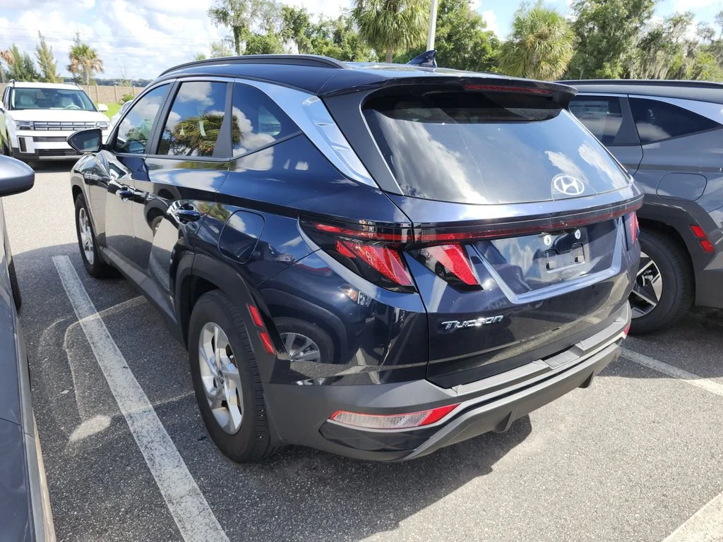Used 2024 Blue Hyundai SEL image 3
