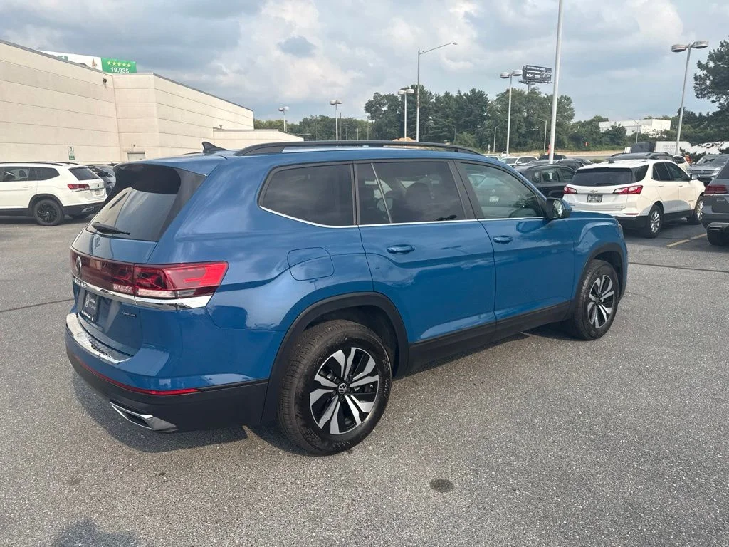 Certified Used 2026 Mountain Lake Blue Metallic Volkswagen SE image 20