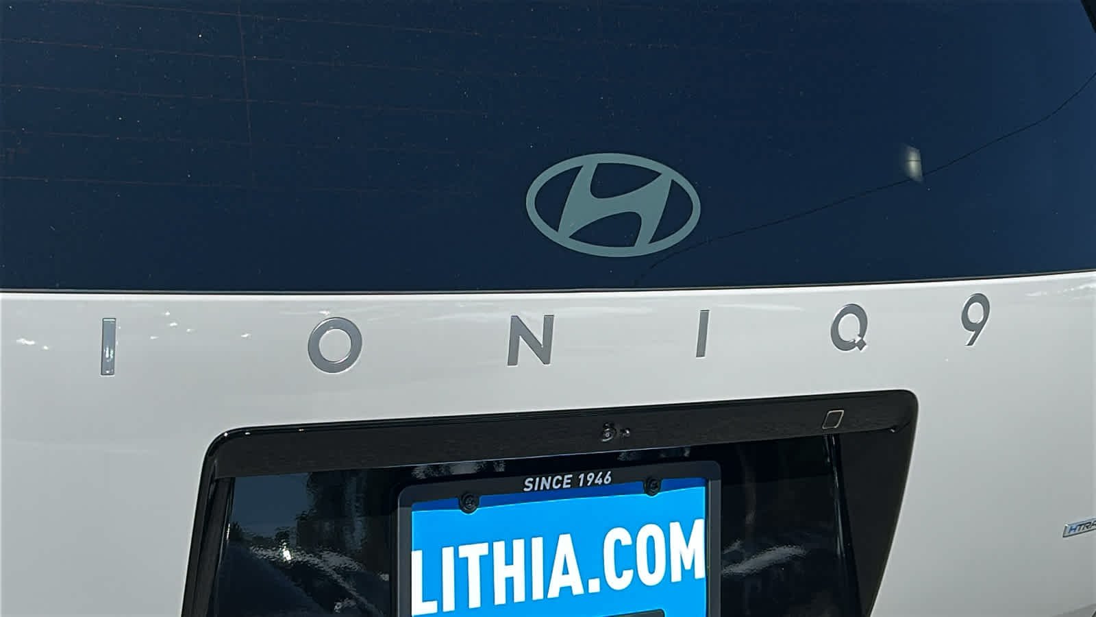 New 2026 Cyber Gray Hyundai SE image 29