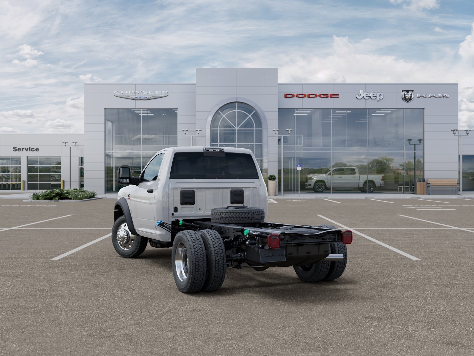 New 2026 Bright White Clearcoat RAM Tradesman image 30