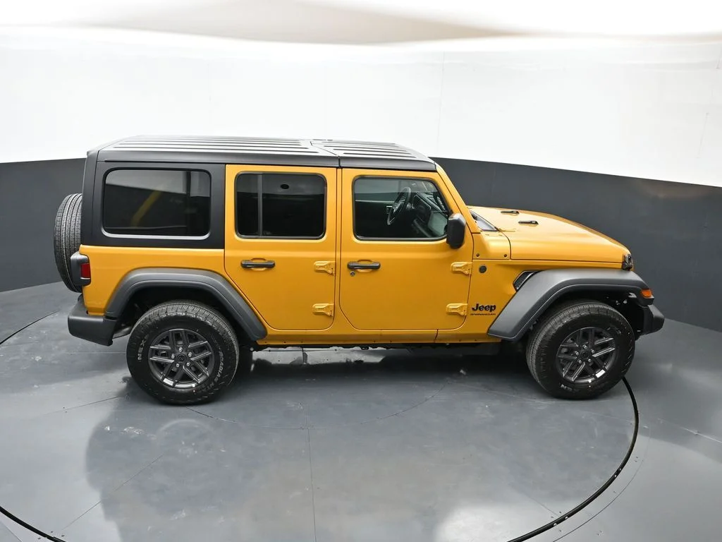 New 2026 Goldilocks Exterior Paint Jeep Sport S image 39