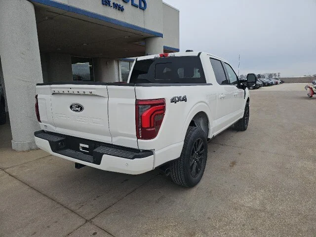 New 2025 Star White Metallic Tri-Coat Ford Platinum® image 43