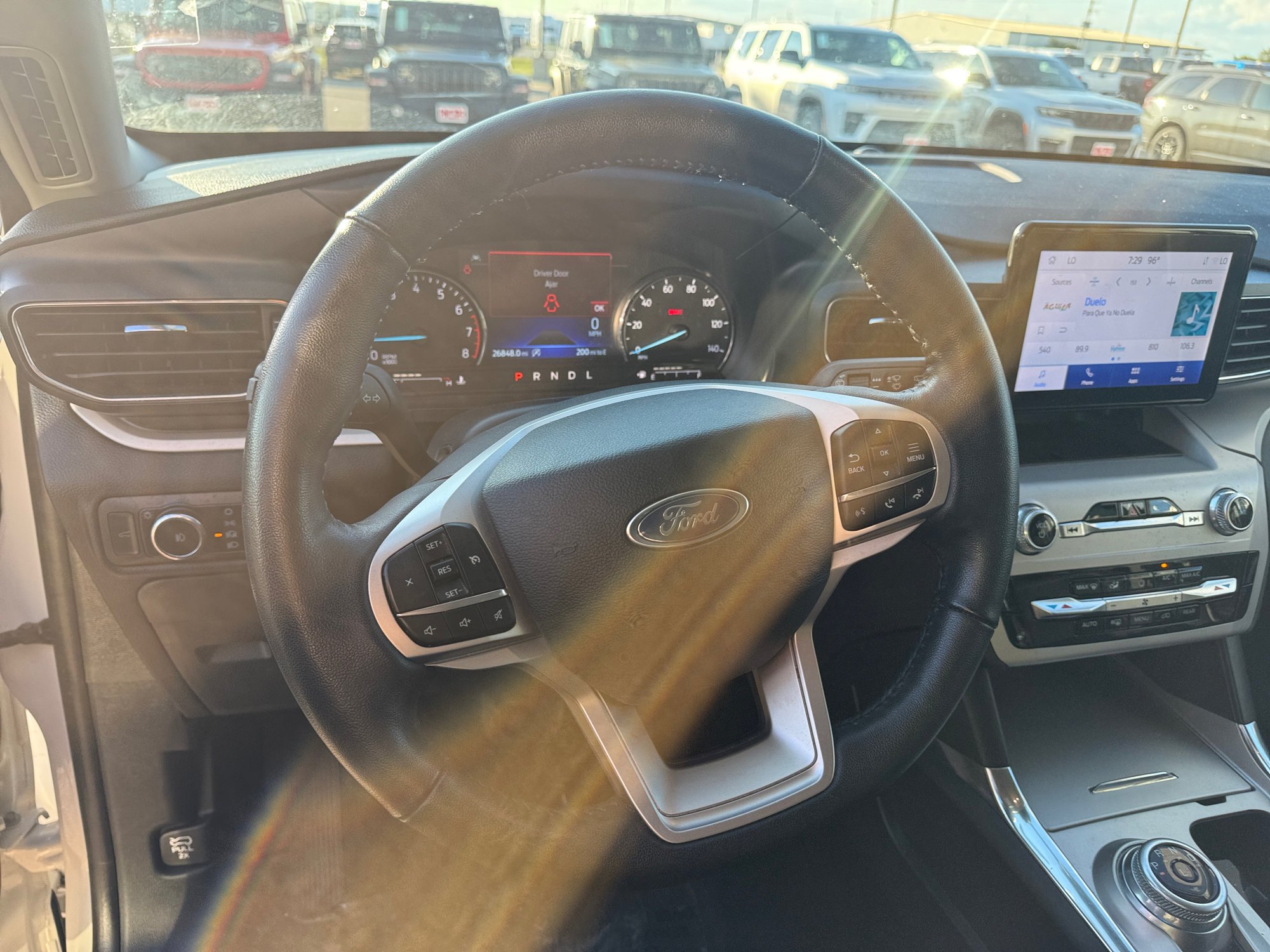 Used 2023 White Metallic Ford XLT image 12