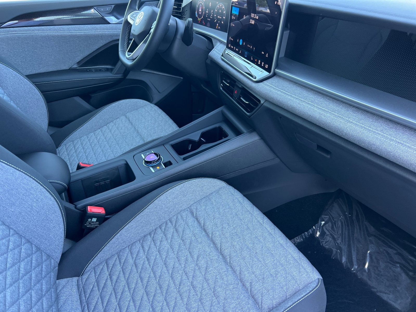 New 2026 Pure White Volkswagen S image 15