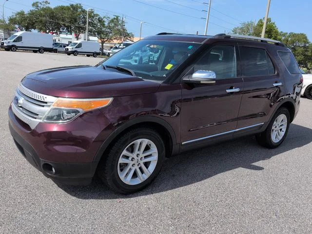 Used 2011 Red Ford XLT image 8