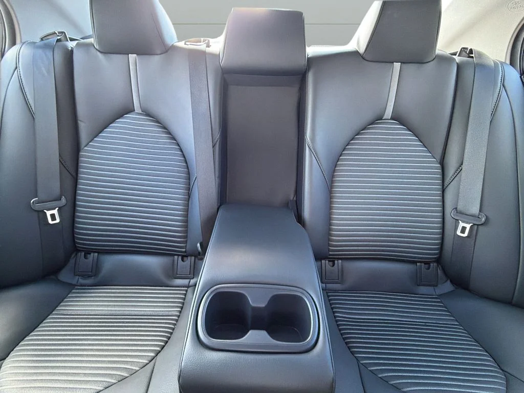 Used 2019 Blue Toyota SE image 11