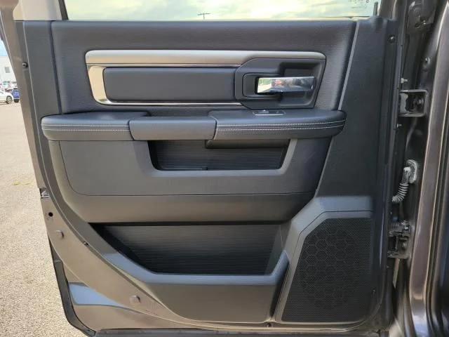 Used 2017 Gray Ram Sport image 10