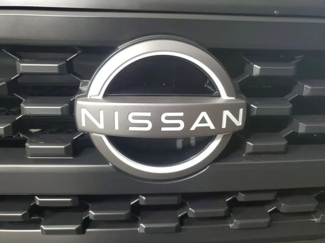 New 2026 Glacier White Nissan King Cab® S image 10