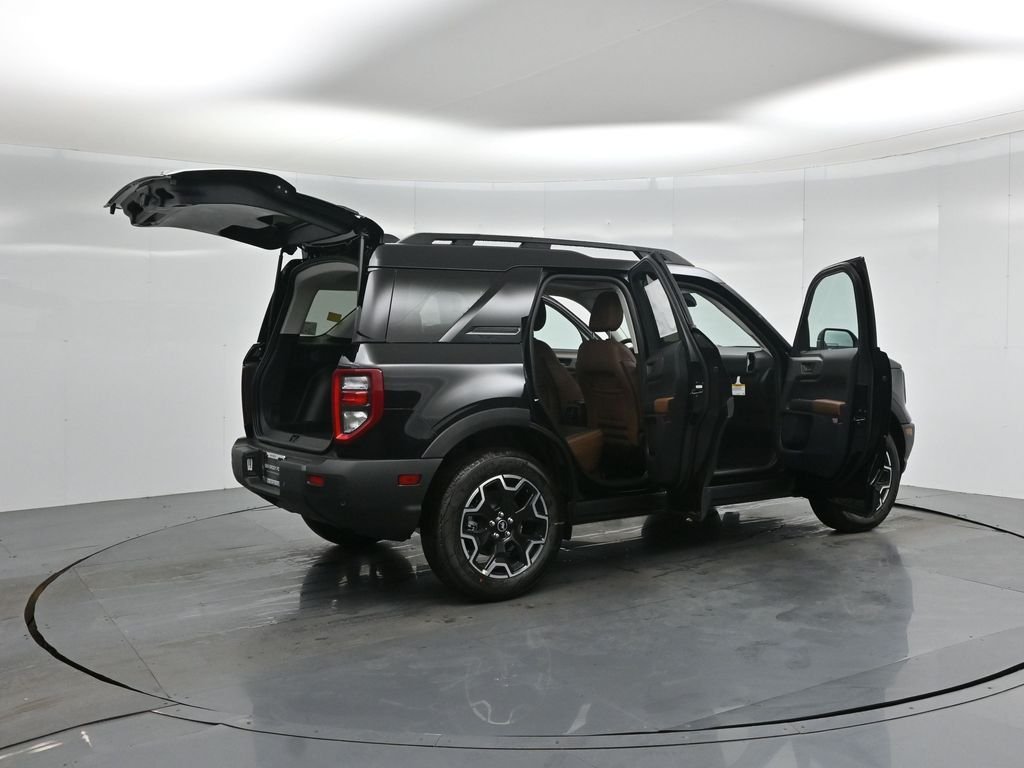 New 2026 Shadow Black Ford Outer Banks image 5